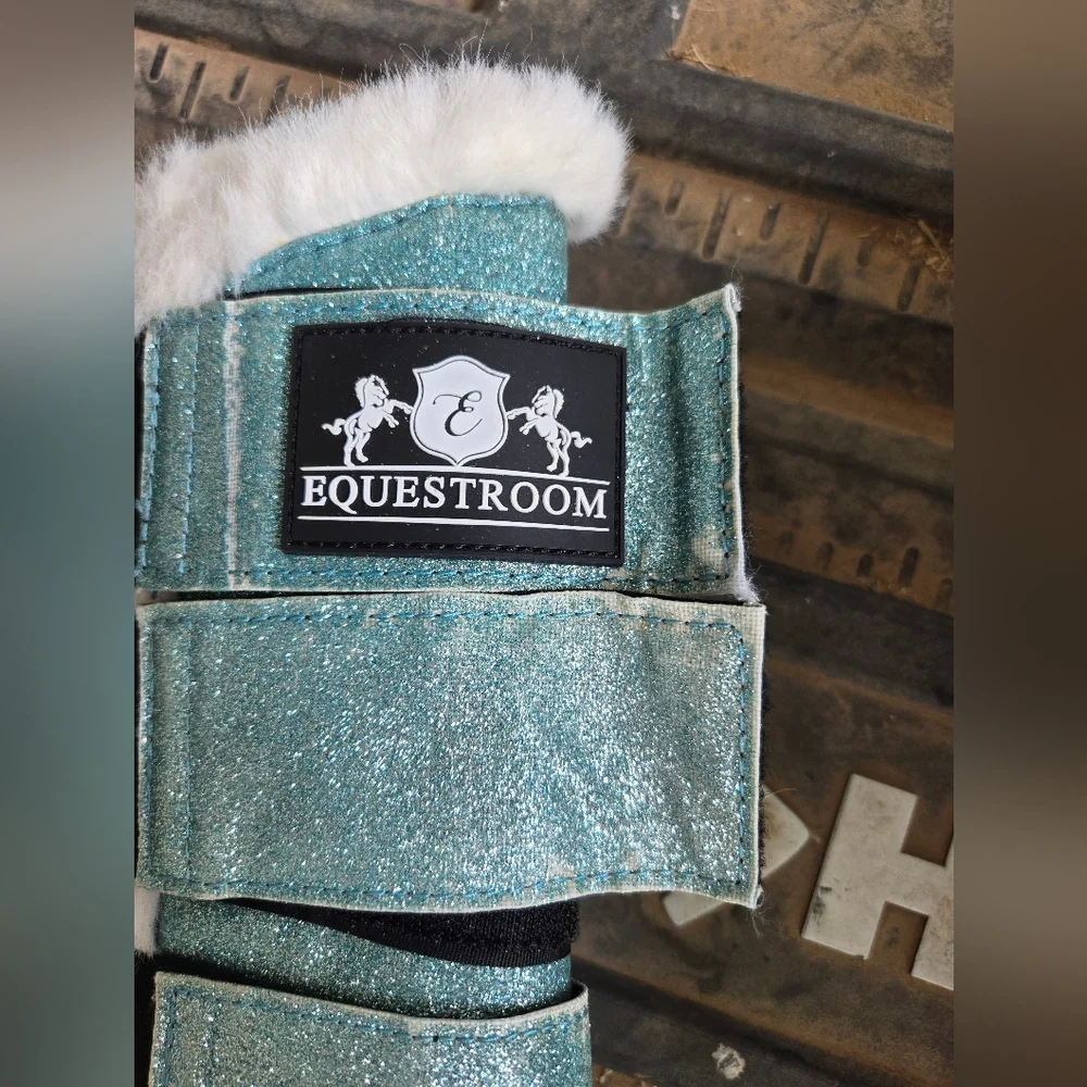 Equestroom Brushing Boots - Blue Glitter! - Picture 4 of 9